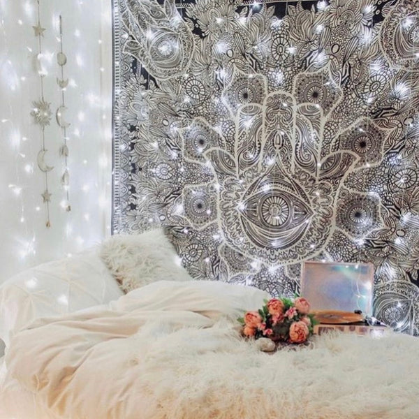 Featured image of post Hanging Wall Fairy Lights Bedroom