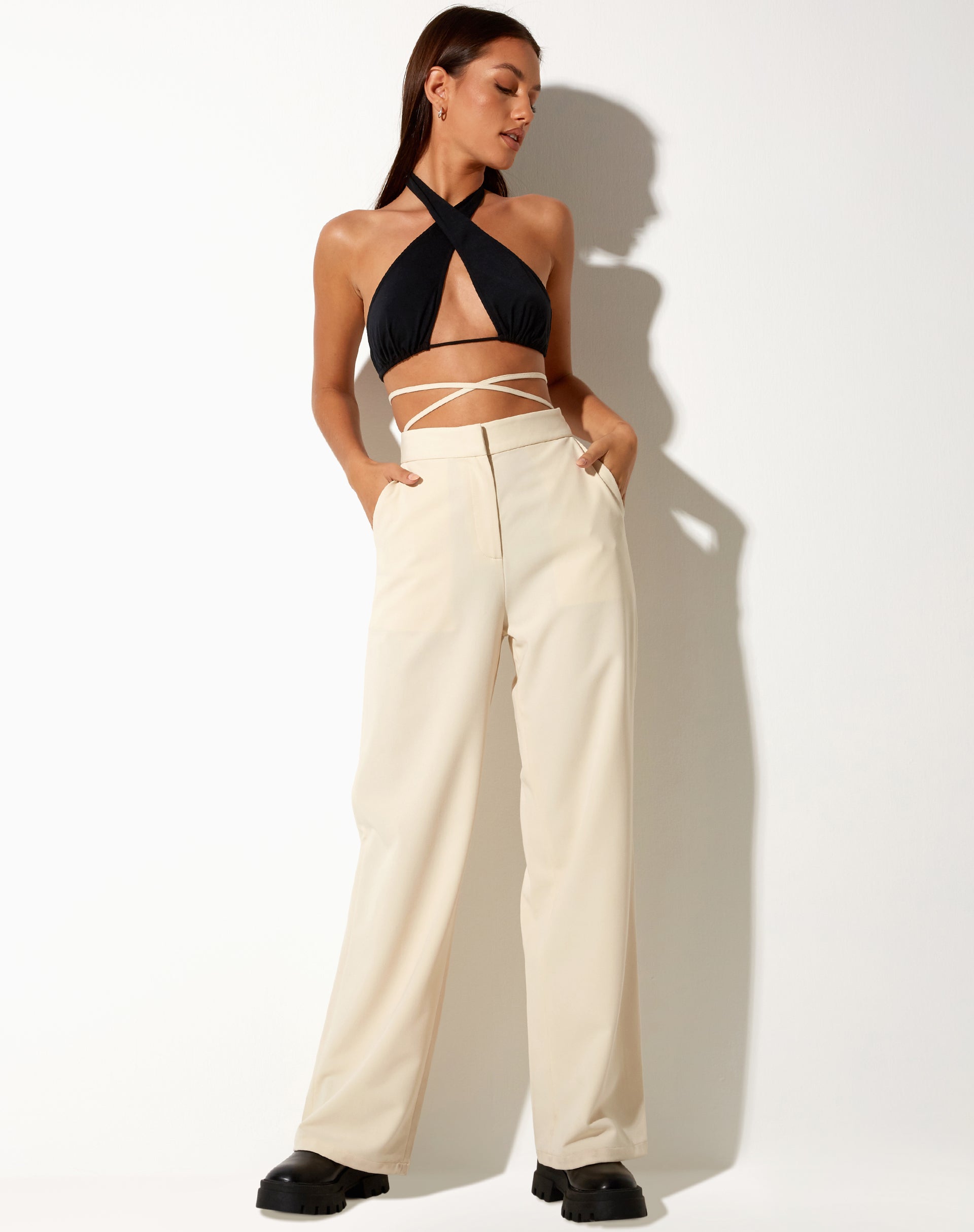 Happiness İstanbul Women's Cream Wrinkled Palazzo Trousers KH00077 -  Trendyol