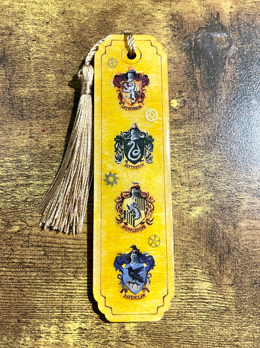 Ravenclaw™ Sculpted Metal Bookmark