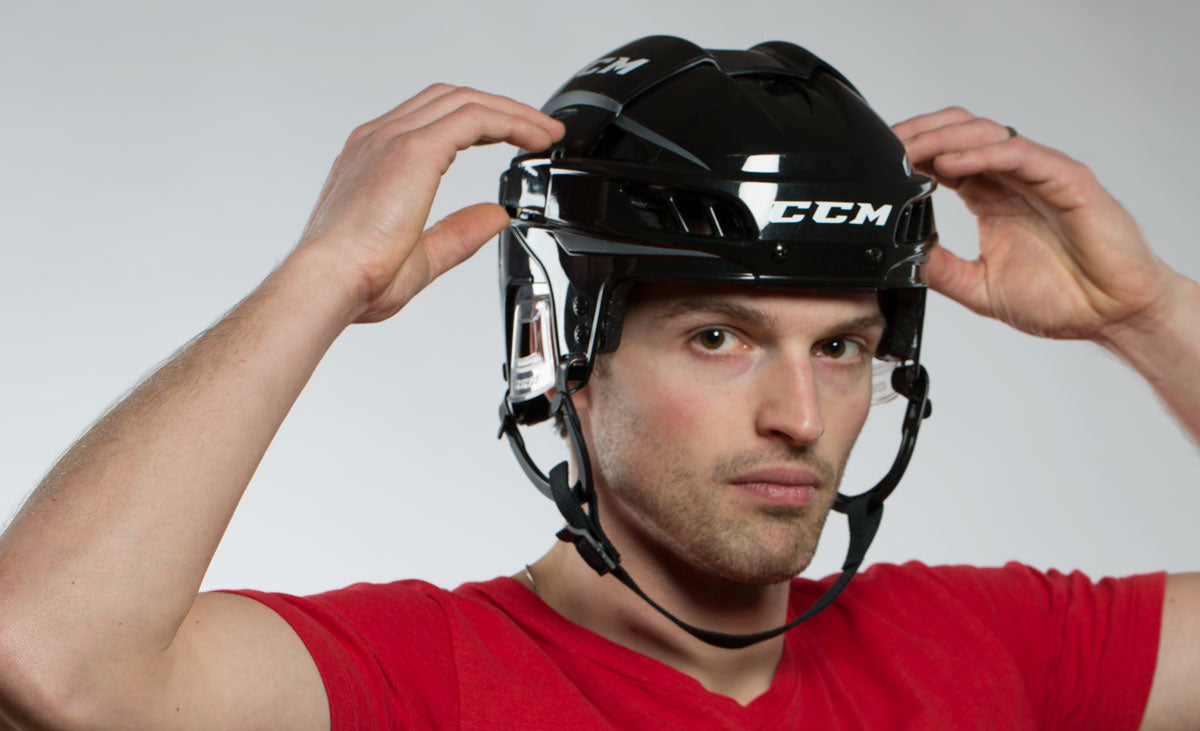 ccm 11k hockey helmet