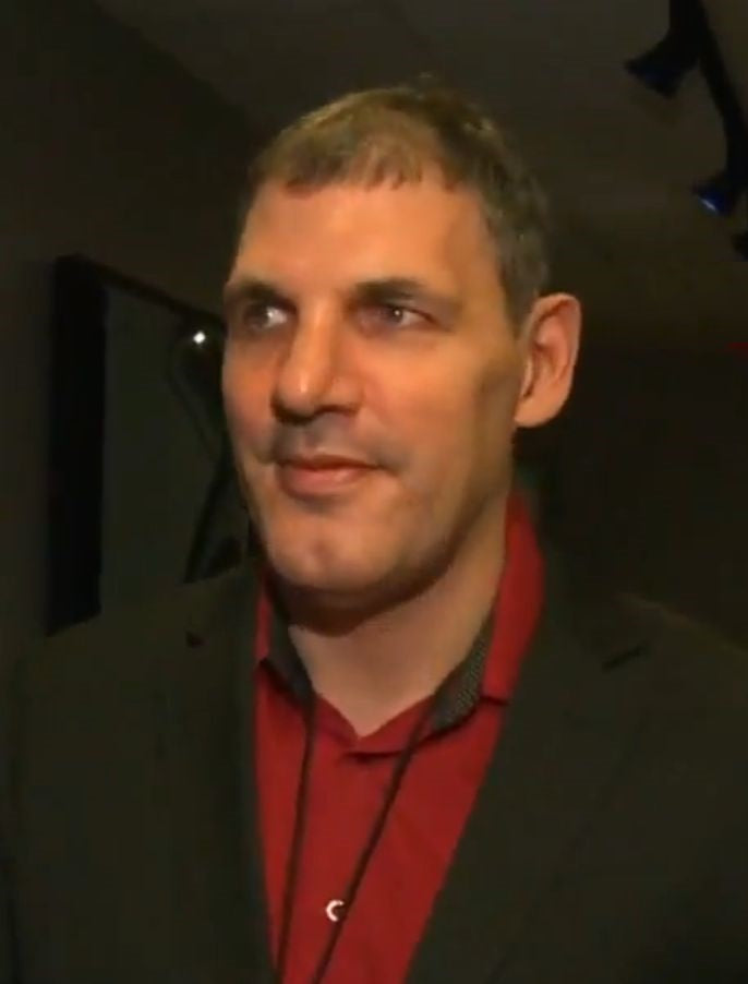 Stan Smyl reacts to death of former Canucks teammate Gino Odjick