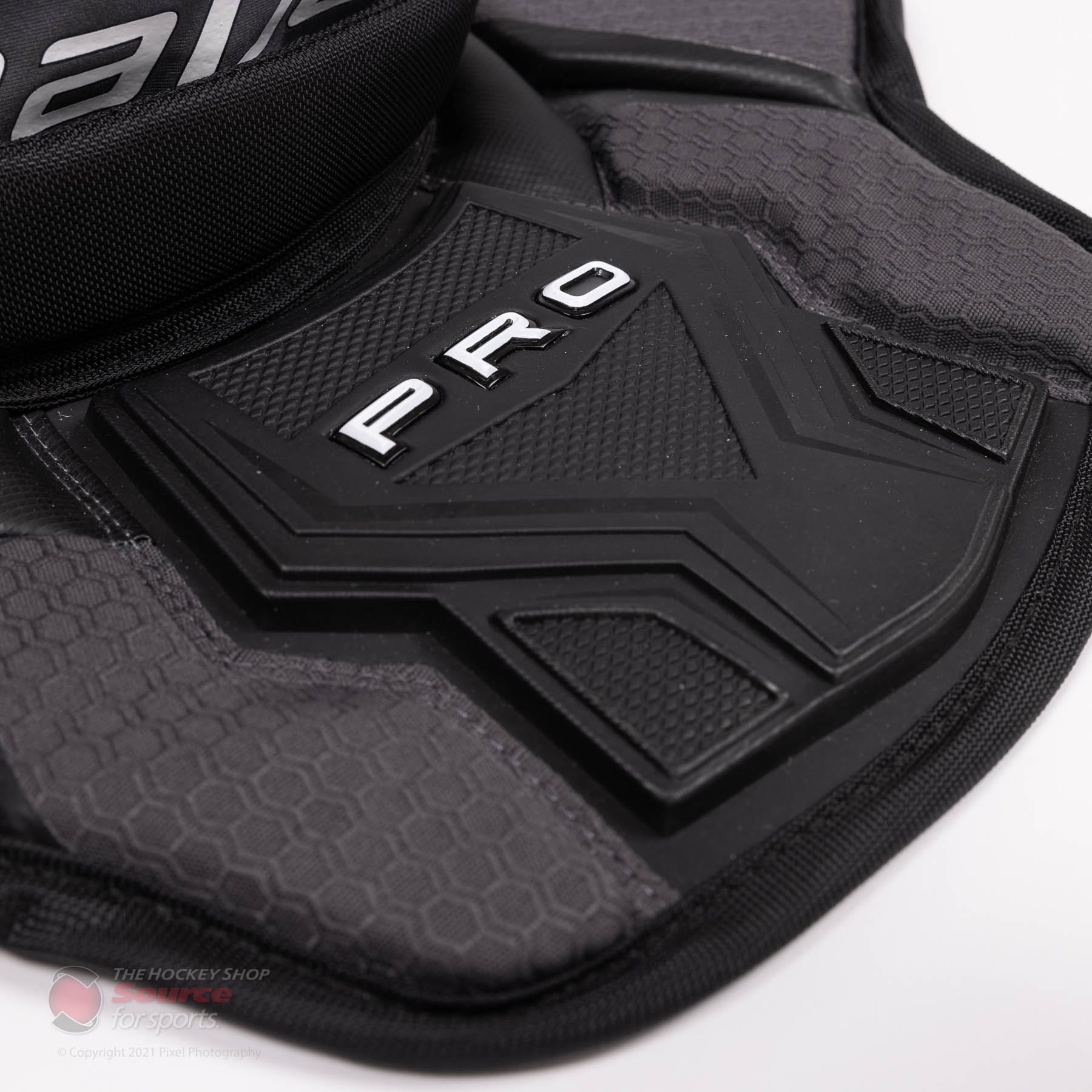 Bauer Pro Senior Goalie Neck Guard