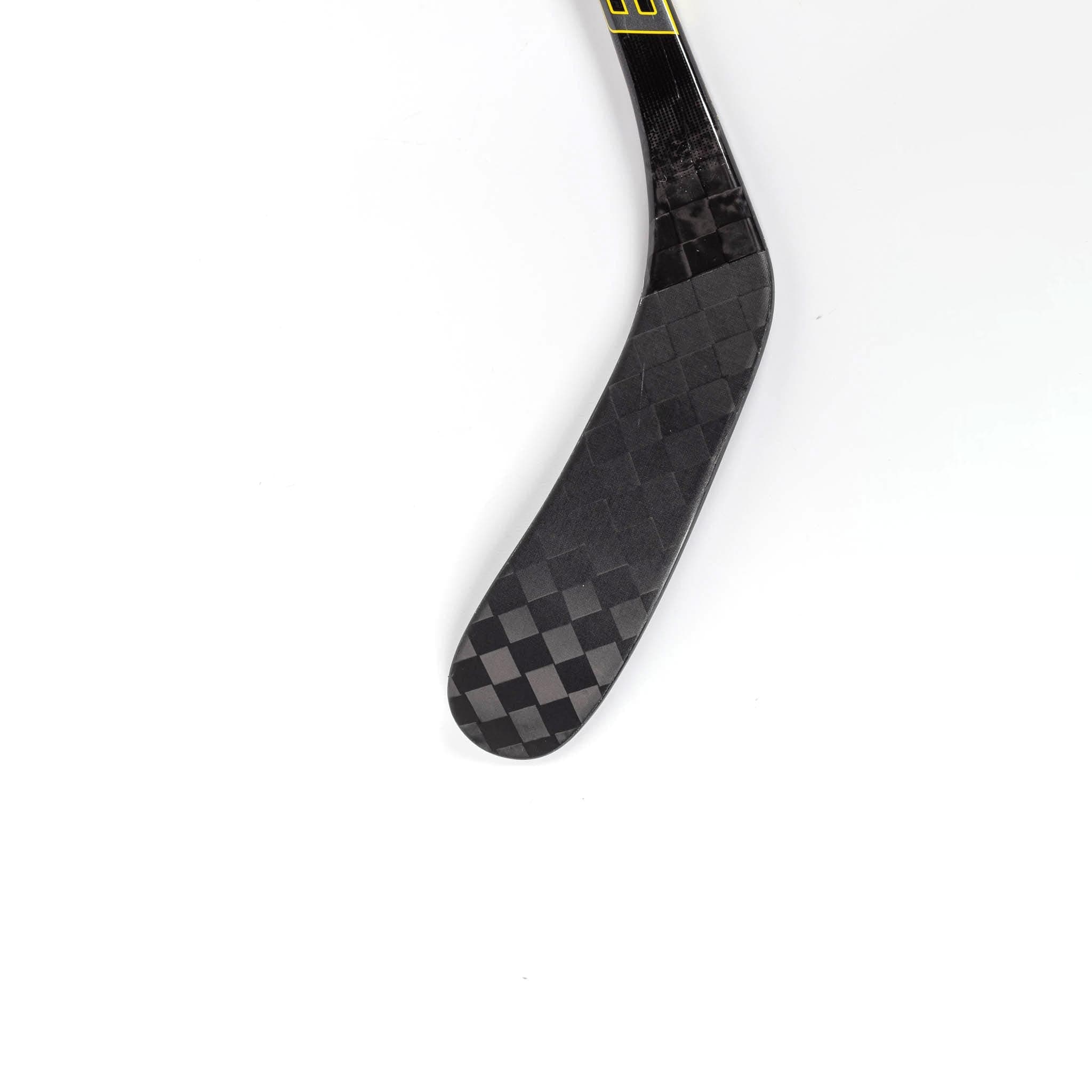 Bauer Supreme 3S Intermediate Hockey Stick