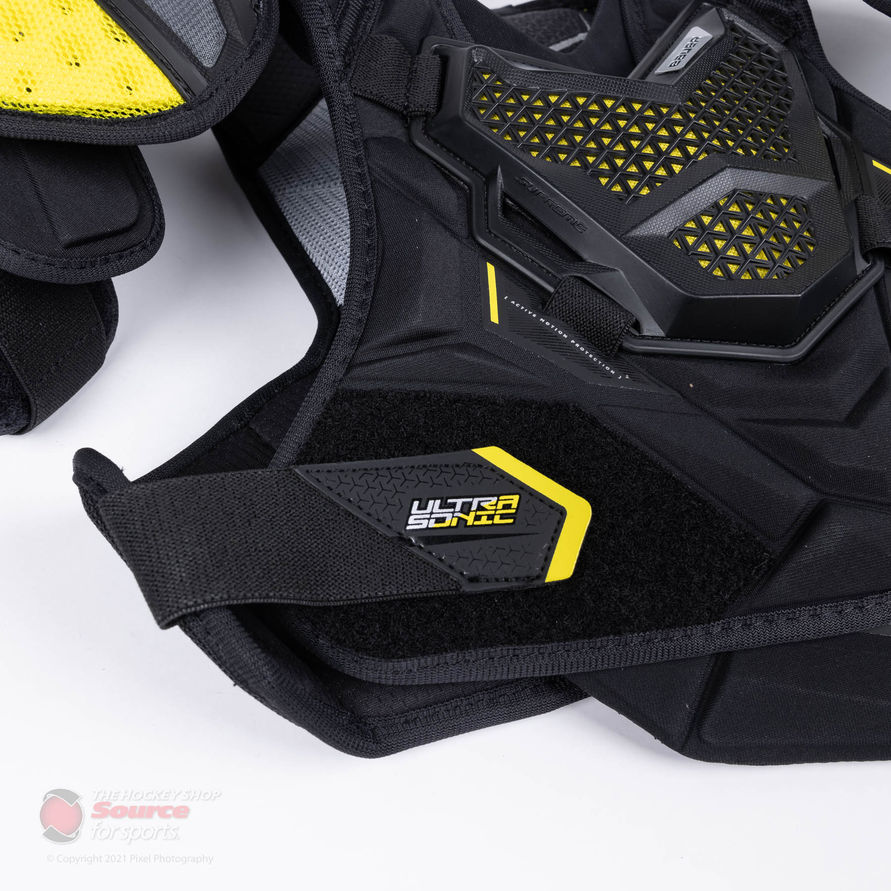 Bauer Supreme UltraSonic Intermediate Hockey Shoulder Pads