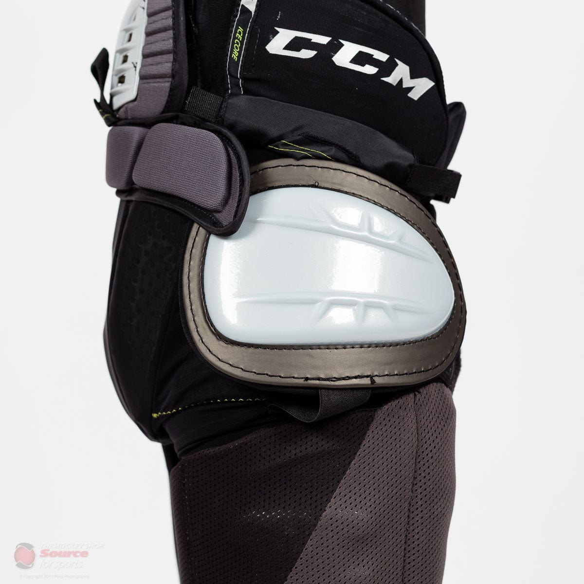 CCM 9K Pro Senior Hockey Girdle