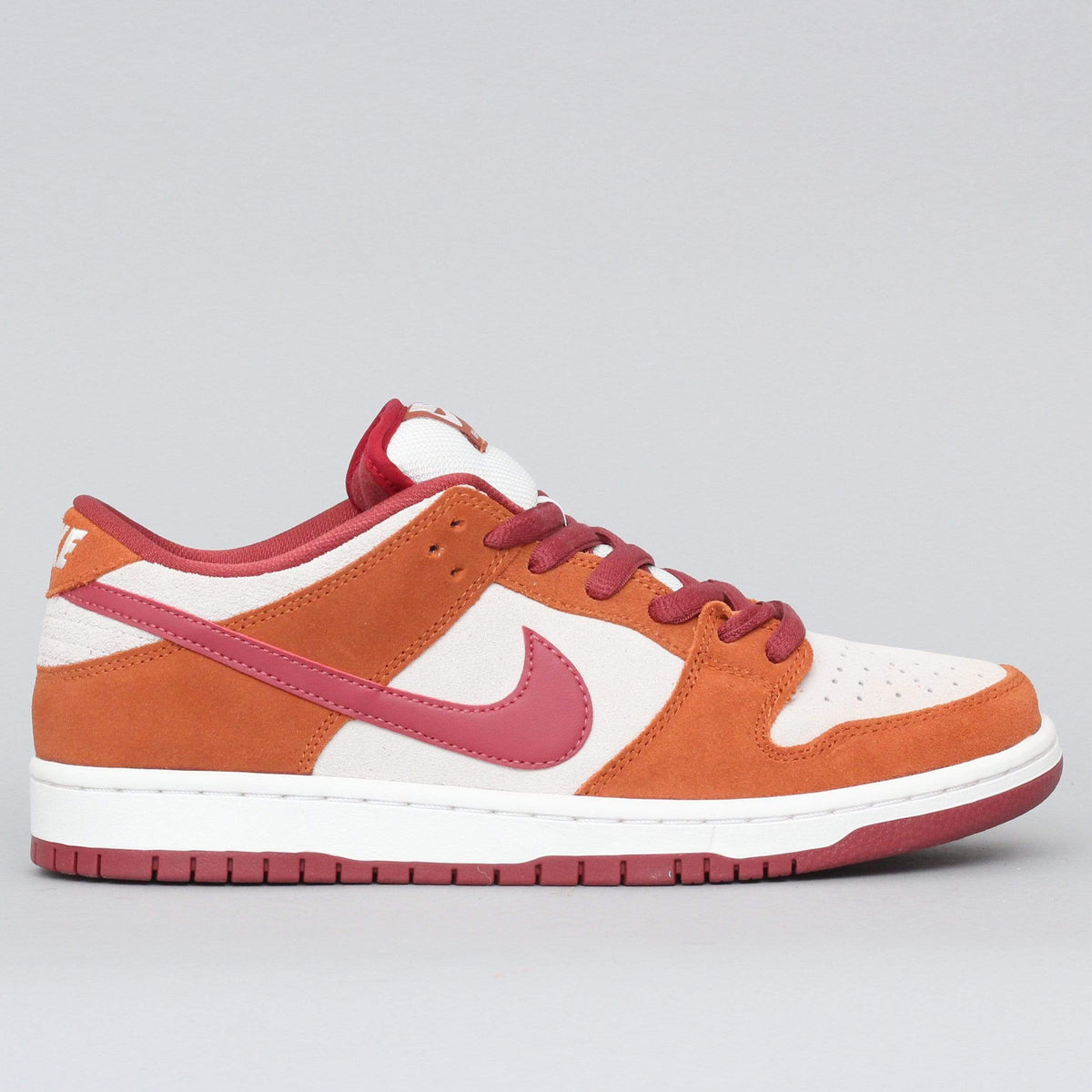 nike sb dunk low pro dark russet cedar