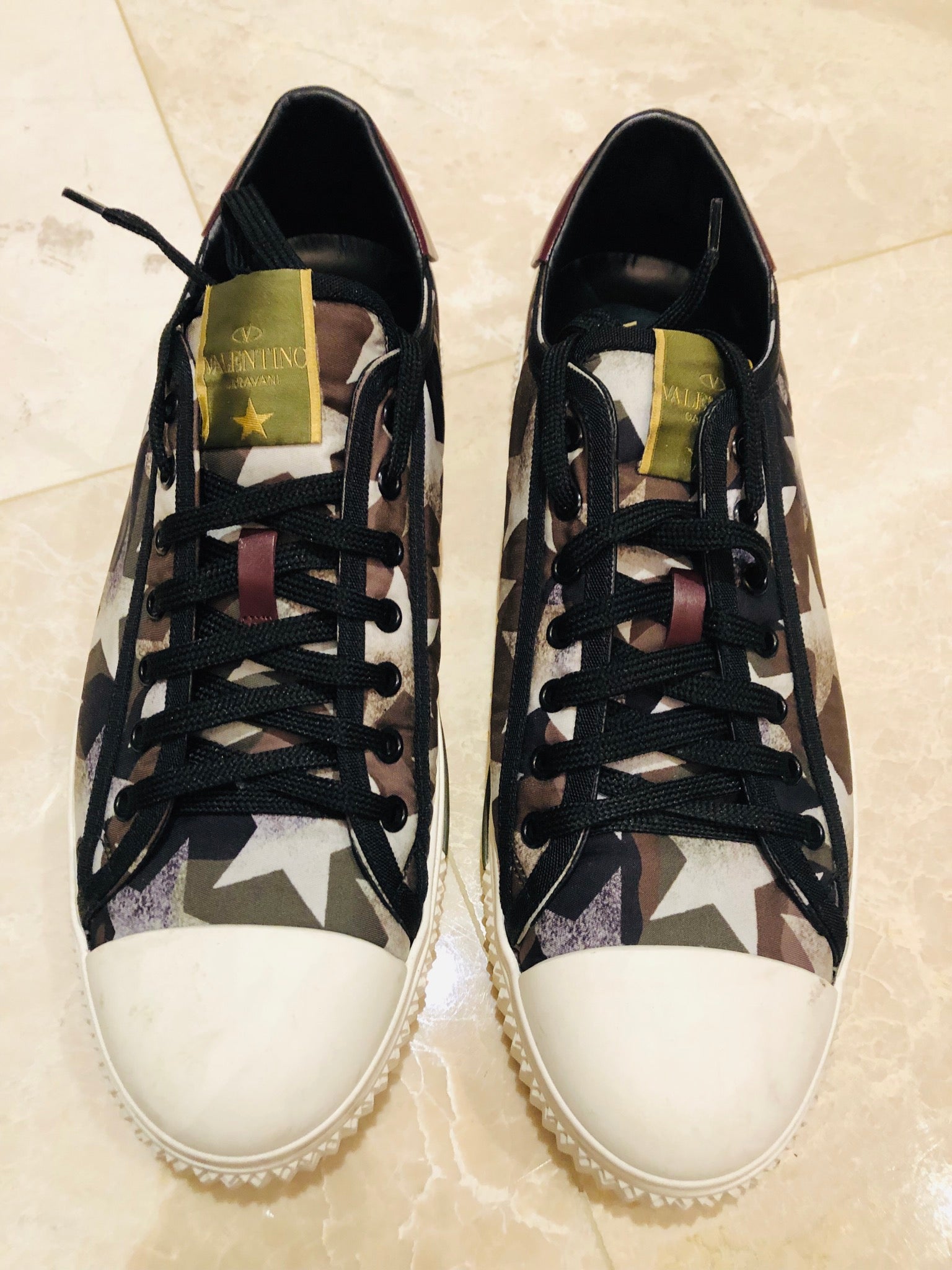 Settle Peep Havslug Valentino Star Camo Low-Top Sneakers Sz 45 – Wopsters Closet