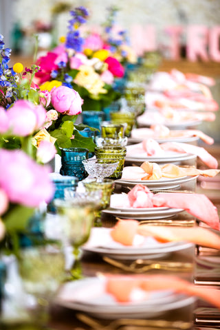 modern table setup at the meekermark