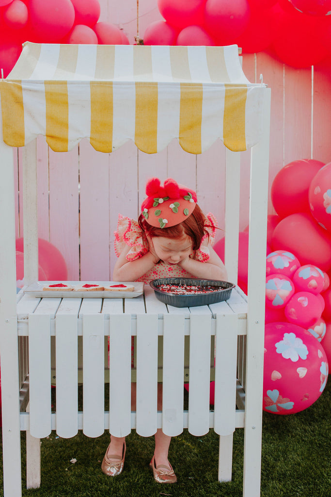 Valentin'e Cookie stand with pink hand painted balloons