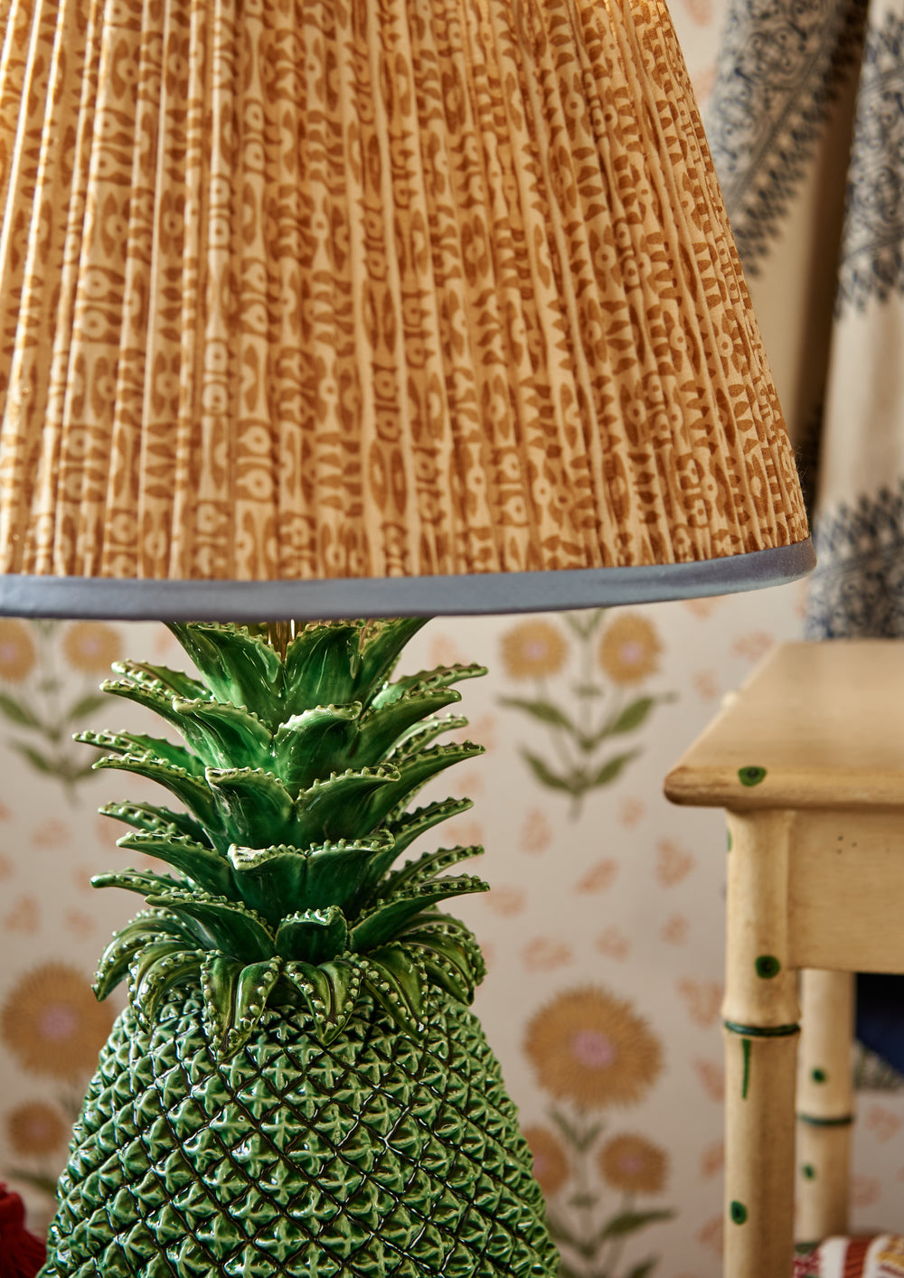 Green Pineapple Ceramic Lamp Base 7