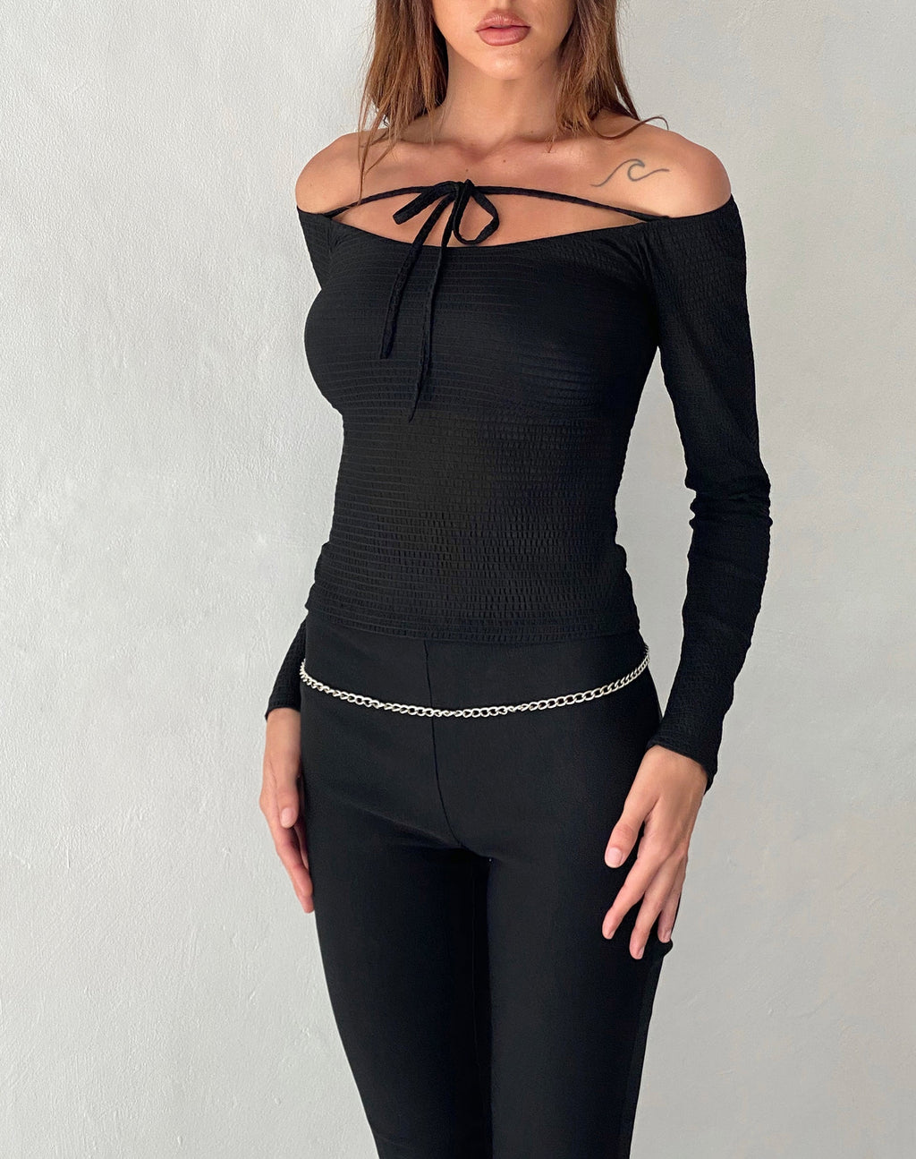 Ashia Long Sleeve  Built in Bra – Myles Fitness