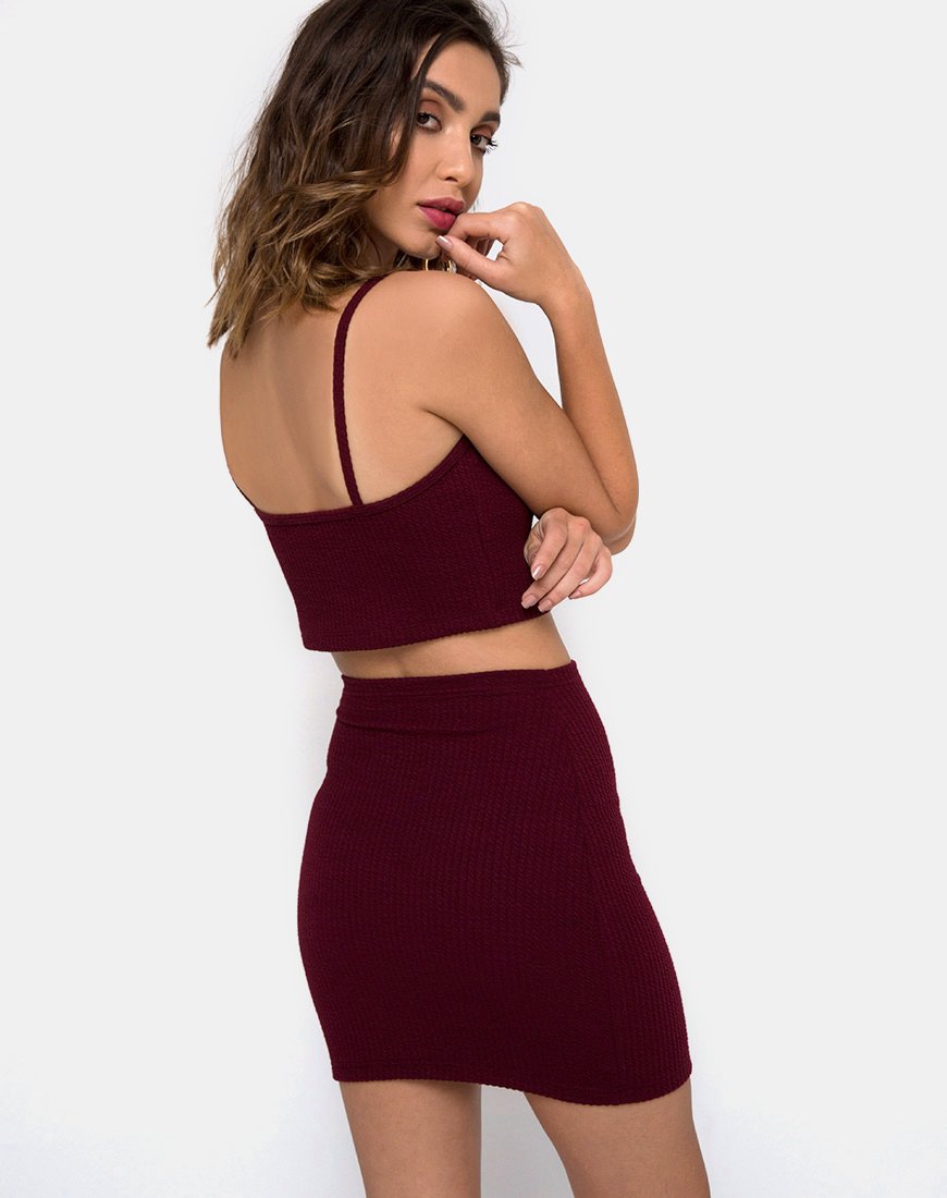 burgundy bodycon skirt