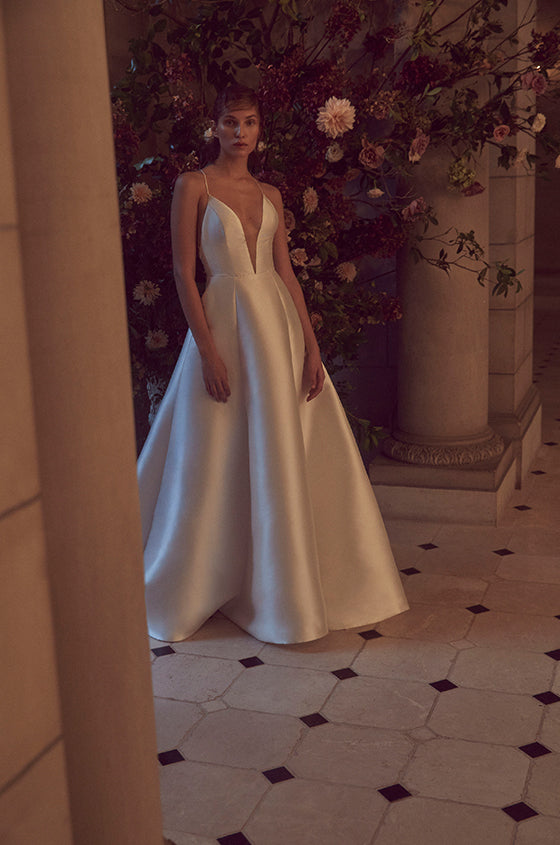 K'Mich Weddings - wedding planning - wedding dresses - Fall 2019 - Monique Lhuillier Bliss Collection