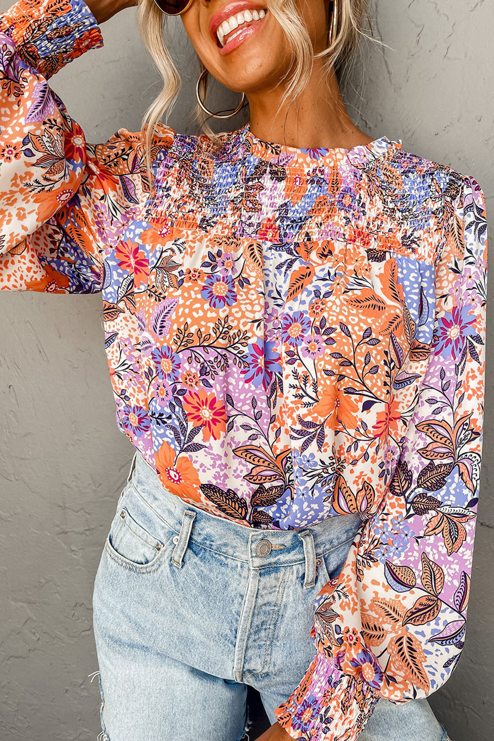 ΑΜΕΣΑ ΔΙΑΘΕΣΙΜΟ: χρωματιστό φλοράλ μπλουζάκι SHAQUITA