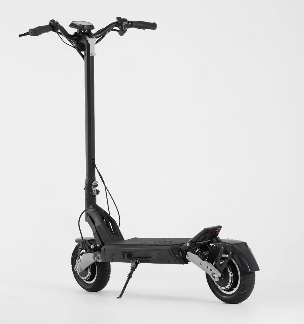 🛴 Apollo Phantom Electric Scooter – fluidfreeride.com