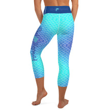 Load image into Gallery viewer, Ombre Blues jaysgaragellc Capri Leggings