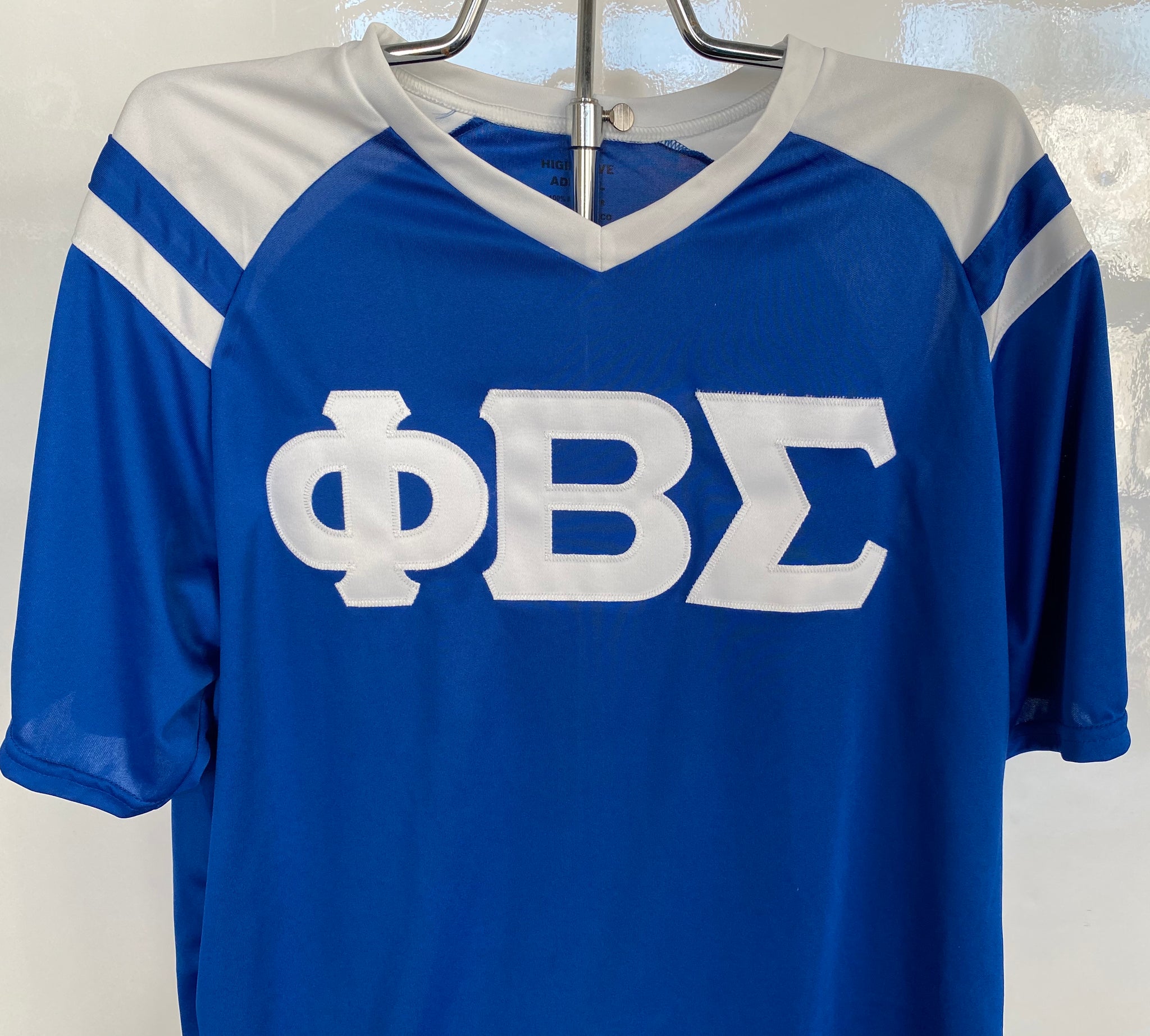 royal blue soccer jersey