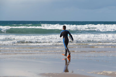 you may not need bodyboarding fins, but it certainly gives an advantage