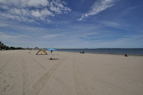 For the New England San Sculpting Festival and younger crowds, check out Revere Beach. (Credit: Magicpiano on Wikipedia)