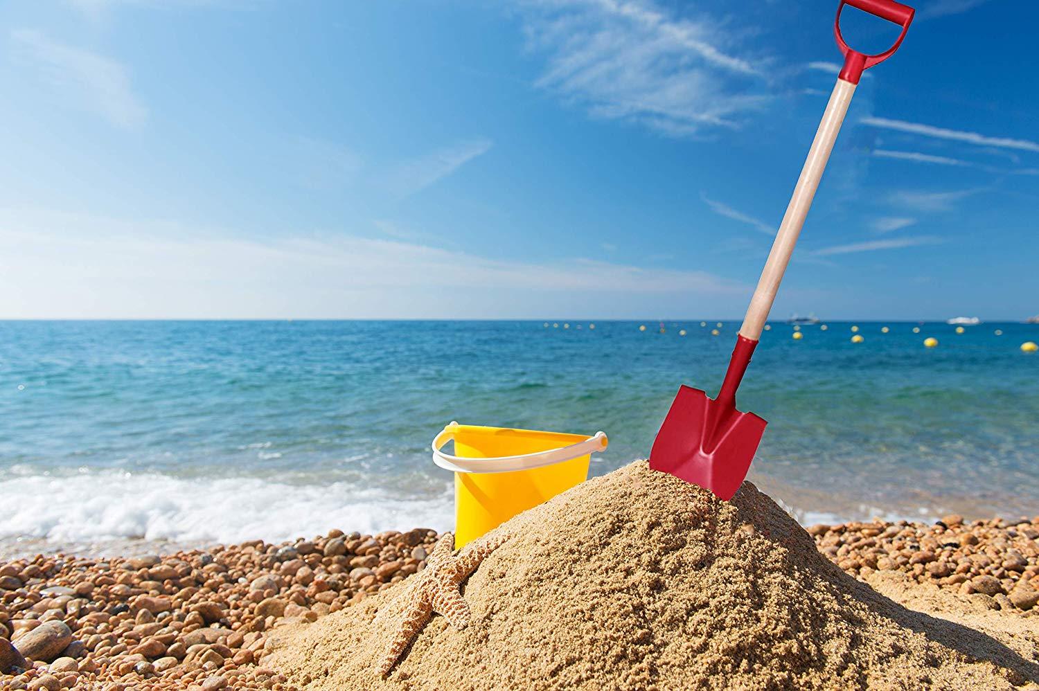Beach shovel