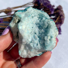 https://www.thesanctuarybne.com/products/aqua-aura-quartz-clusters-medium