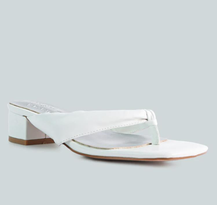 MEMESTAR White Low Heel Thong Sandals