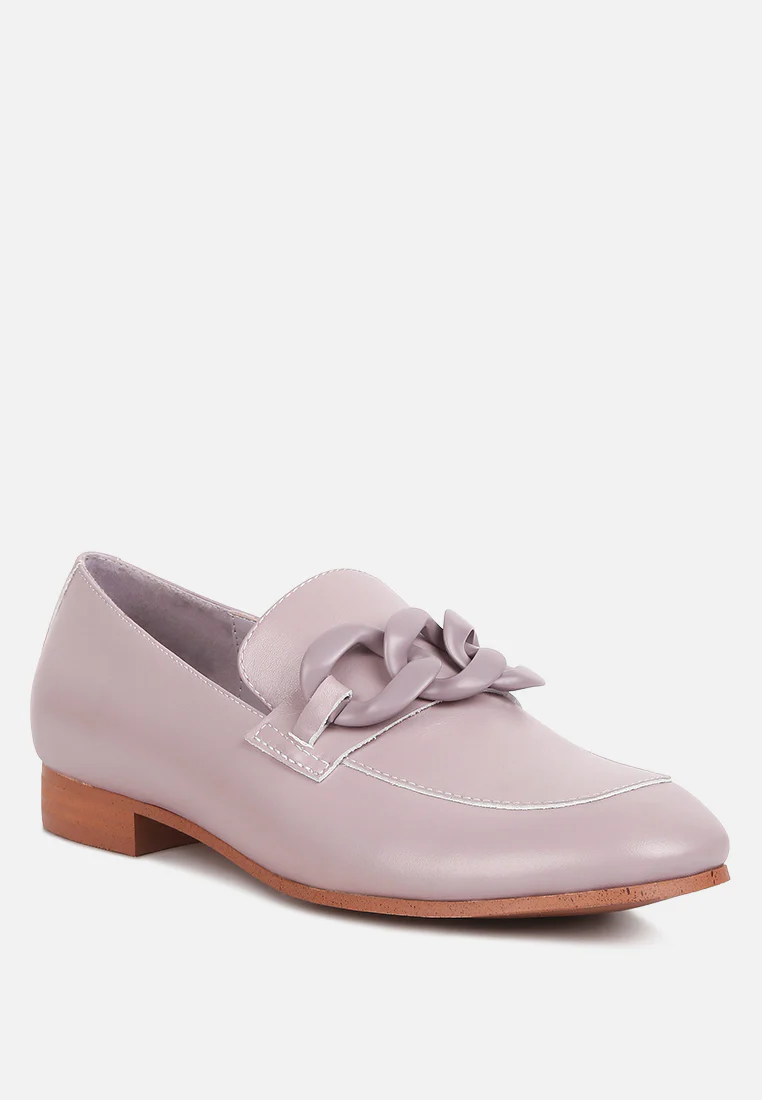 MERVA Chunky Chain Leather Loafers In Lilac