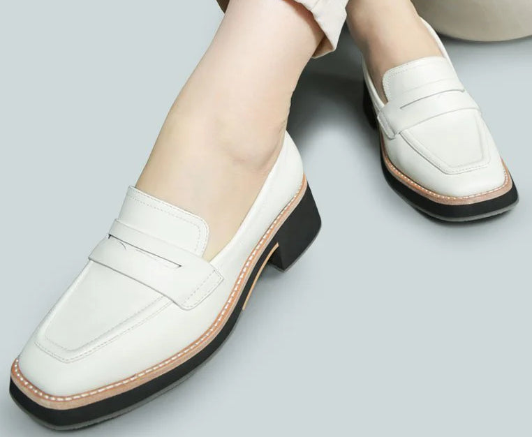 ASHCAN MOORE Lead Lady Loafers In White