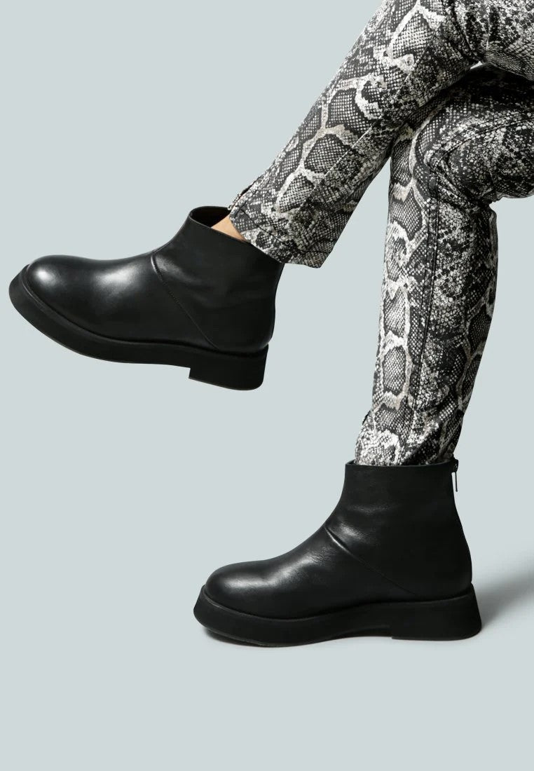 PALTROW Zip-Up Black Ankle Boot