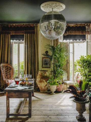 une maison punk et romantique à Londres