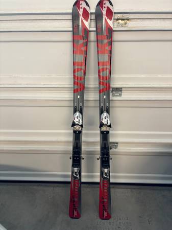 Fischer skis