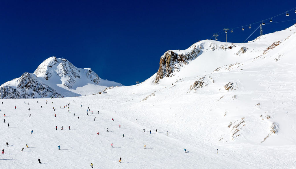 skiing, resort, short skis, advantages, benefits, skiskates, skiboards, skiblades, snowfeet, mountains, winter, backcountry