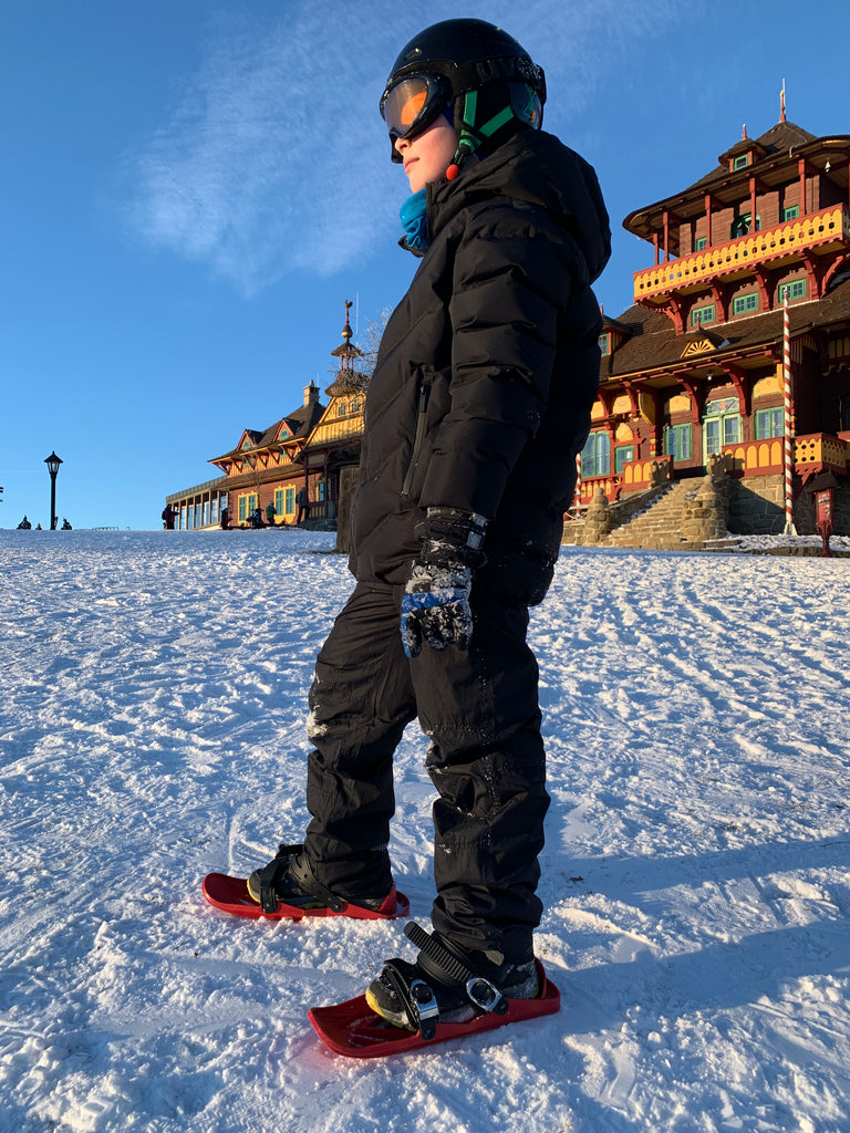 Enfants pieds de neige