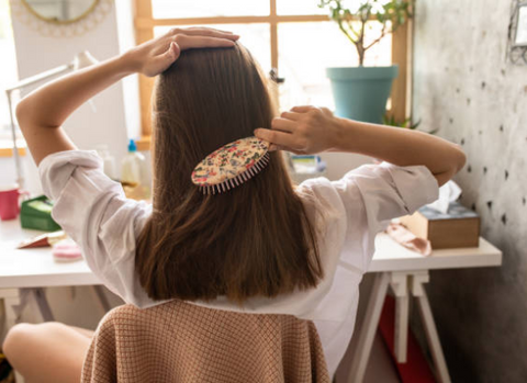 Brush your hair the right way 