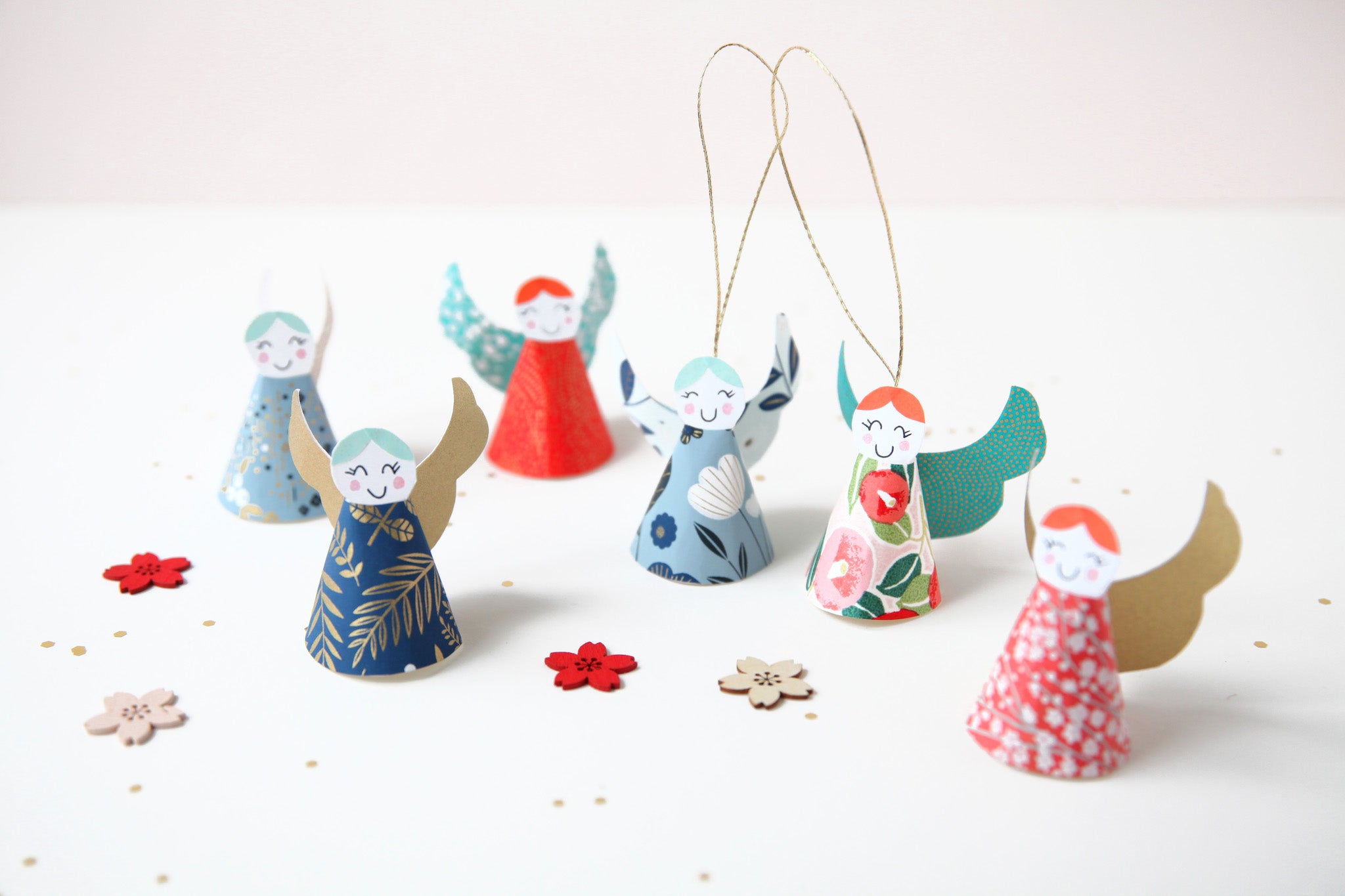 article-blog-diy-christmas-decorations-hang-angel-paper-japanese-adeline-klam-1