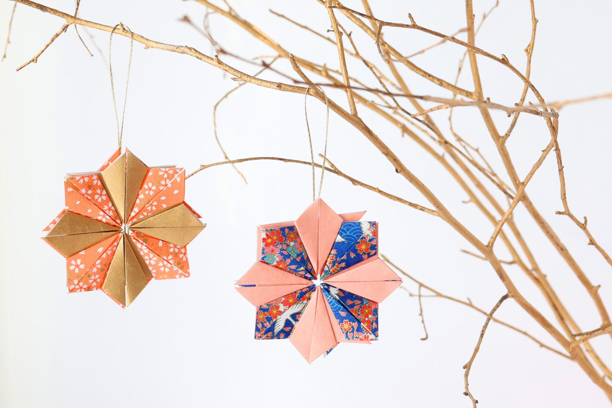 article-blog-diy-christmas-hanging-flat-star-8-branches-adeline-klam-1