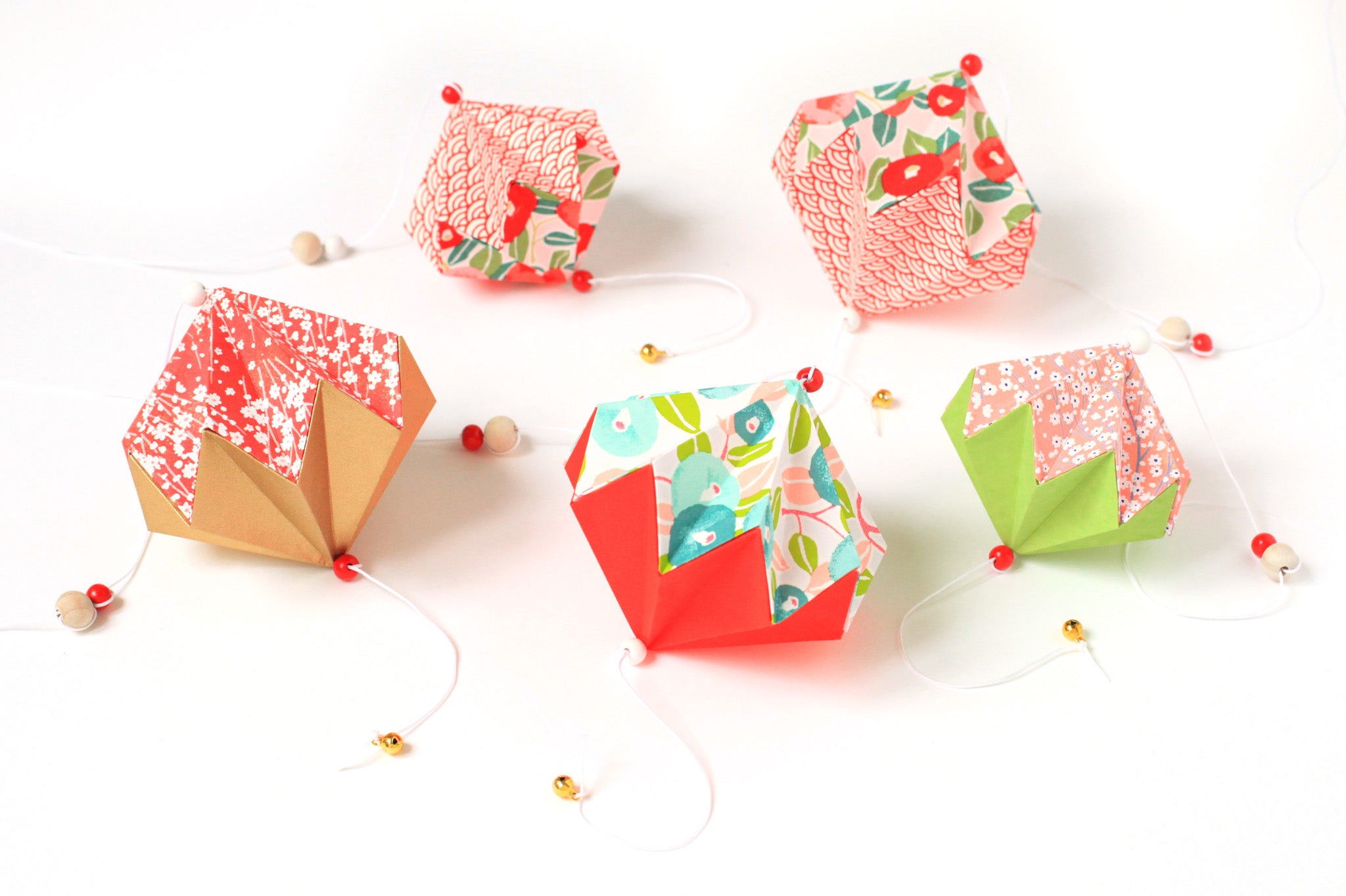 article-blog-diy-noel-suspendre-pampille-adeline-klam-2