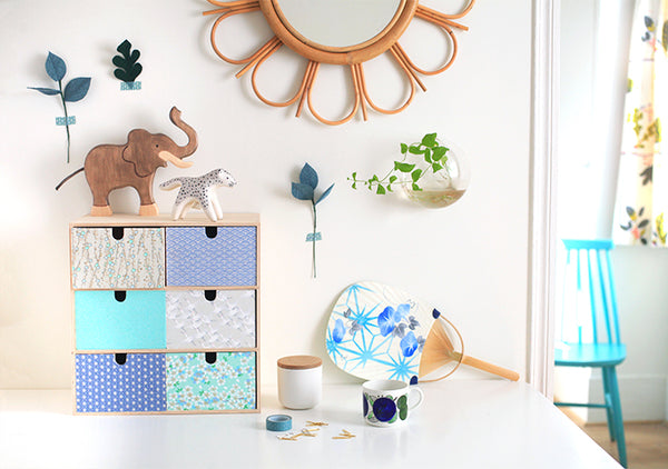 DIY: customize a piece of furniture with Japanese paper