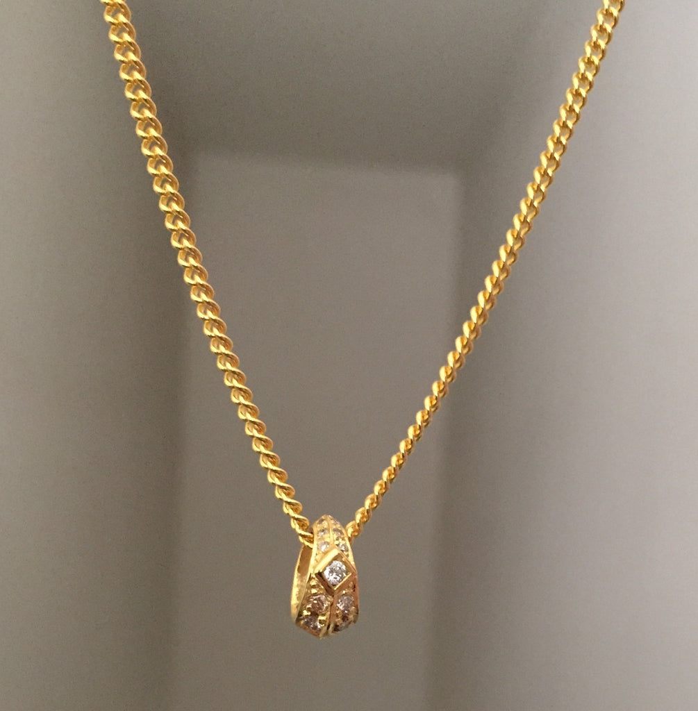 Necklace - Golden Diamond Roundel – Roman Paul Jewelry Design