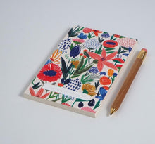 Load image into Gallery viewer, Fleurs Sauvages Pocket Note Pad | Paper &amp; Cards Studio