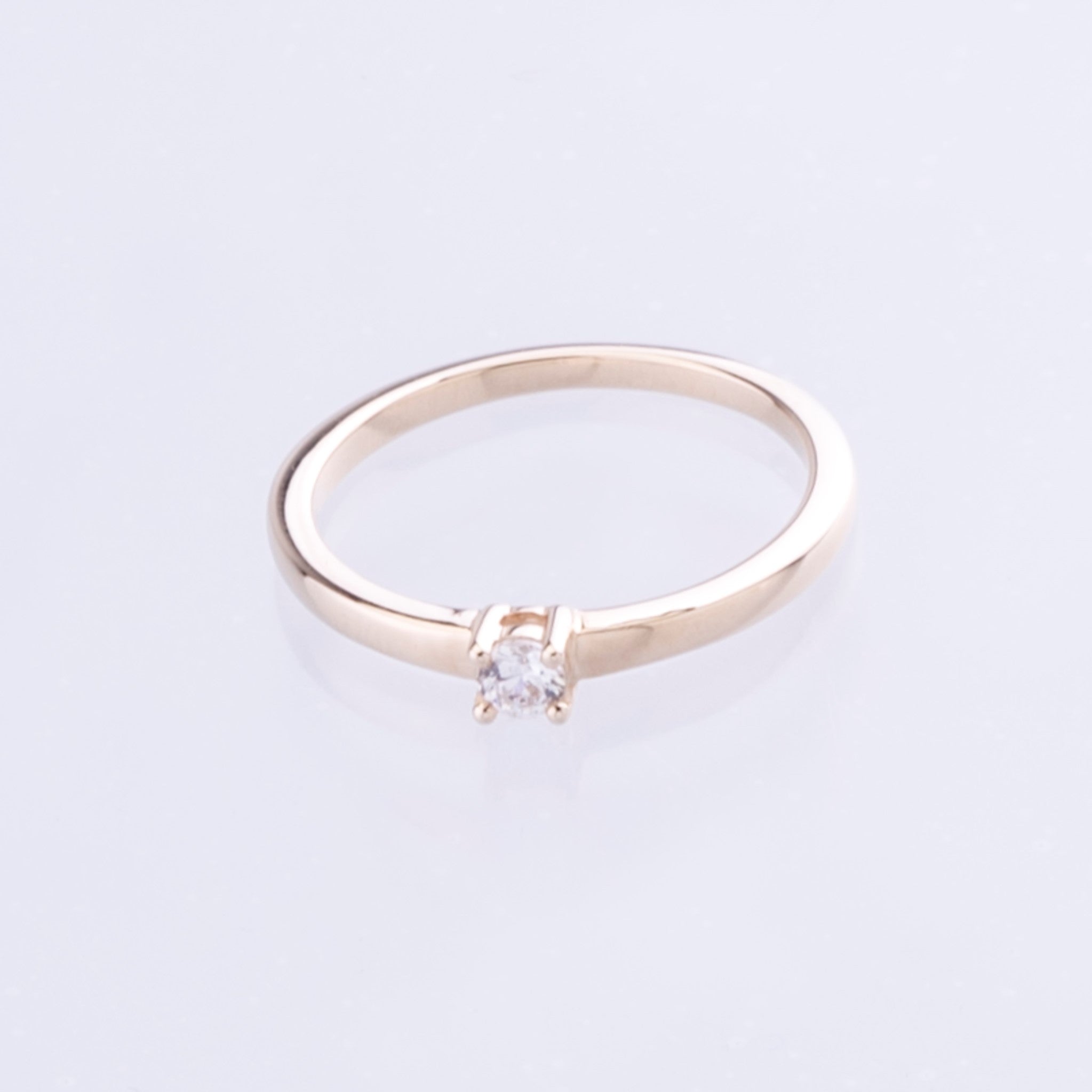 Yellow Gold Classic solitaire ring