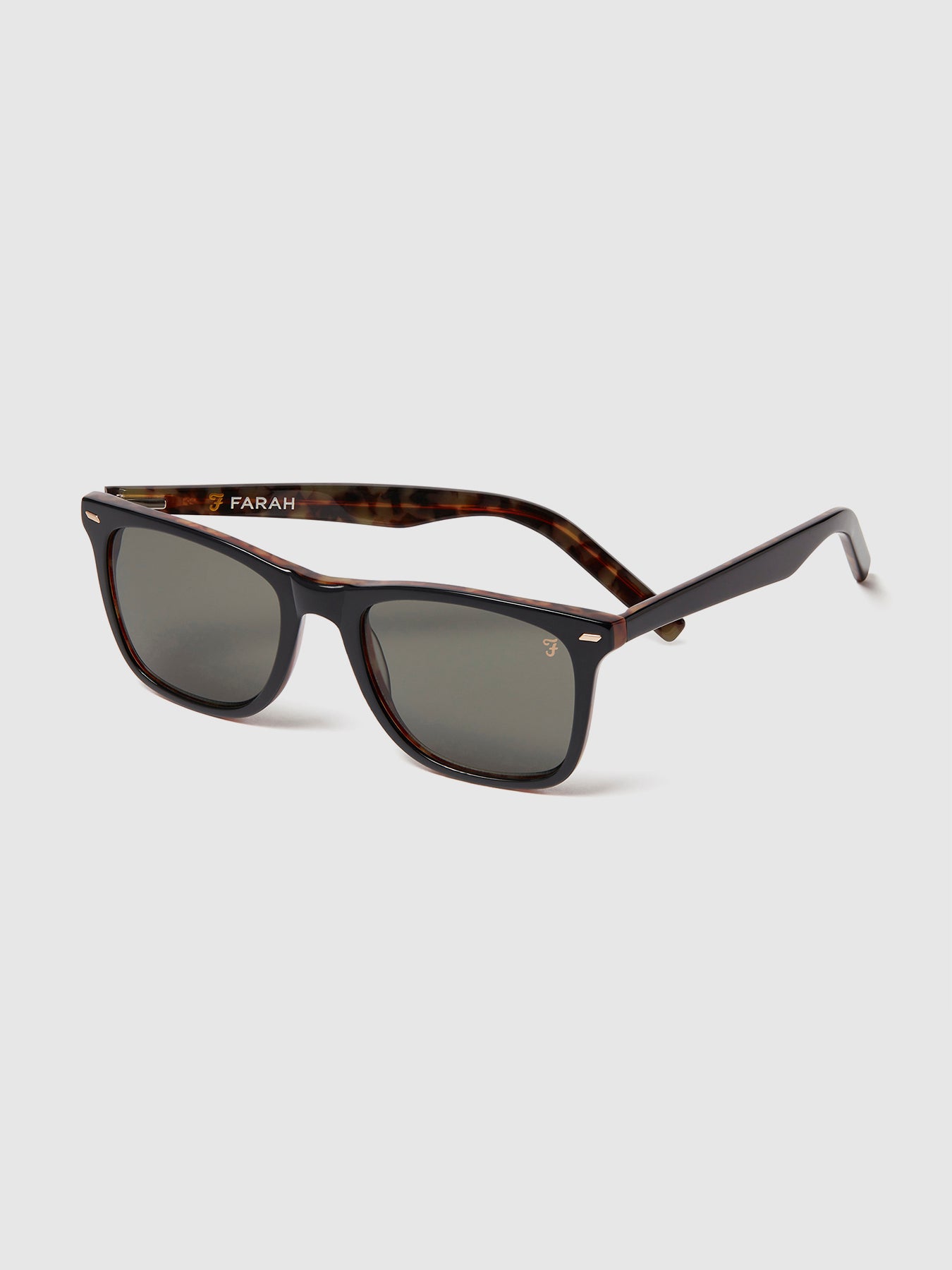 Farah Farer Frame Sunglasses In Black