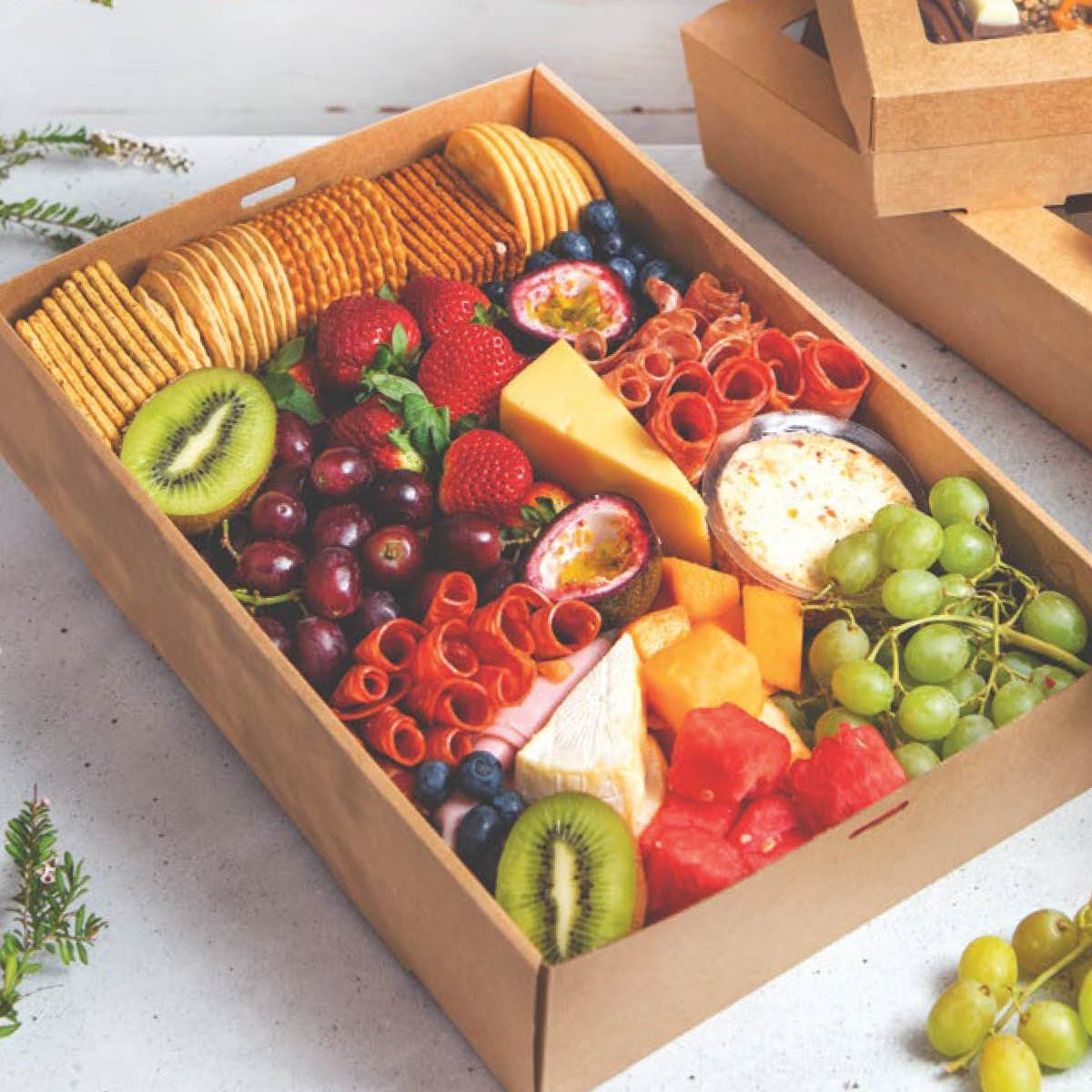 Alfresco Kraft Catering Boxes Extra Small - Separate Lids | gift boxes