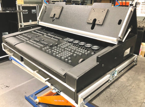 Santosom Flight Case for MA3 Command + Fader Wing