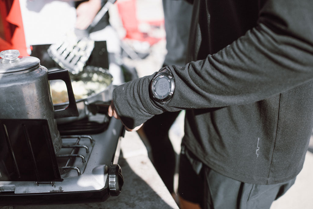 running shirt with watch opening