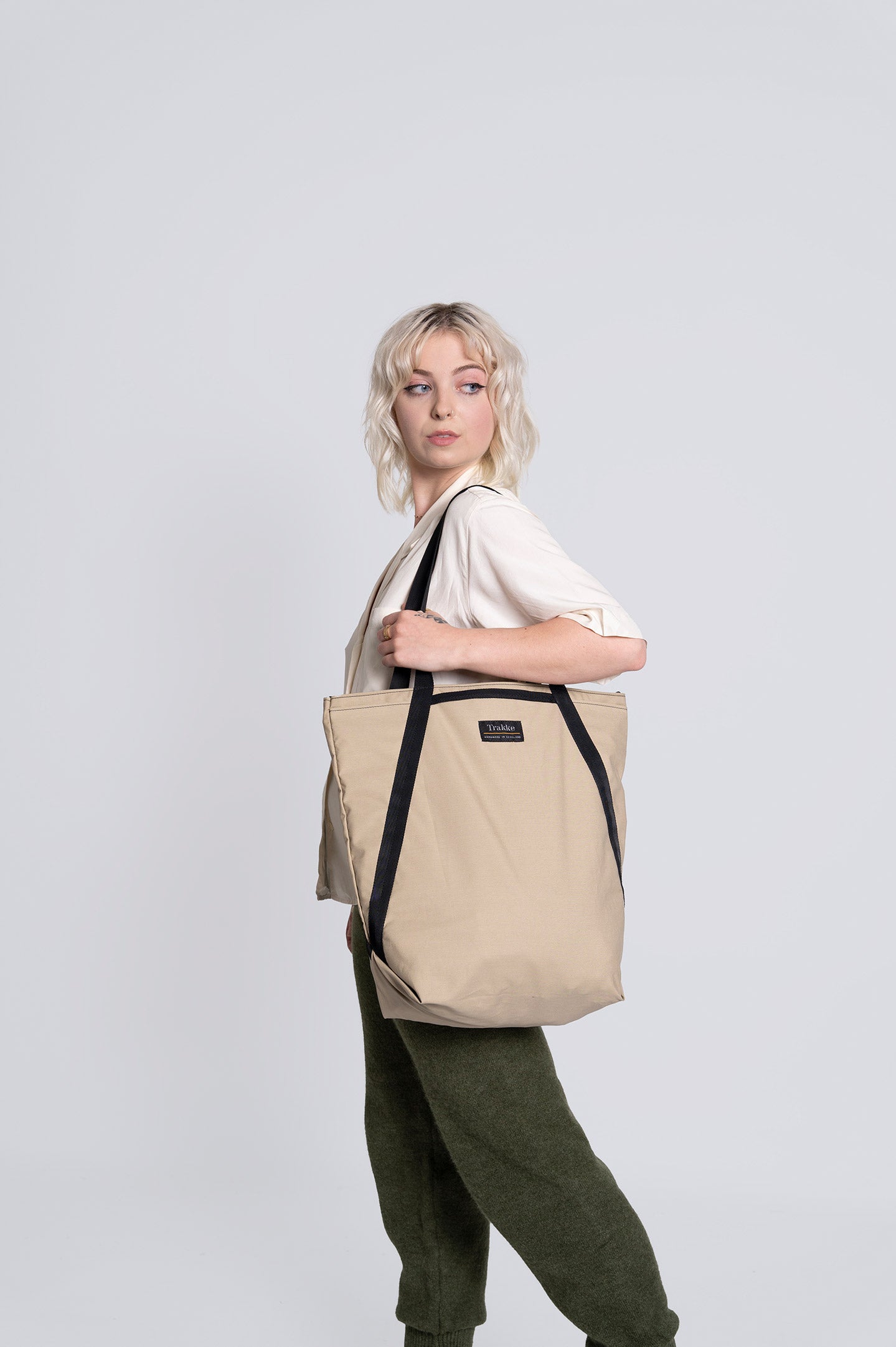 Messages Tote