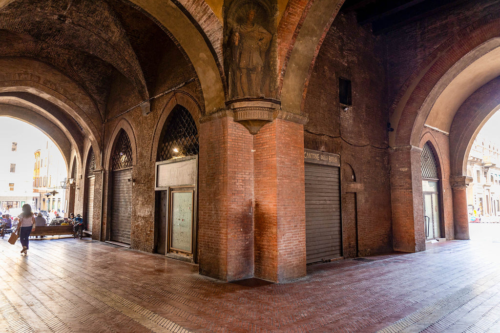 Bologna's Whispering Walls