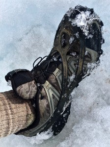 Chainsen Mini-Crampon On shoe