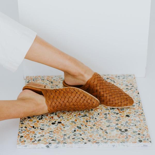 st agni woven mules