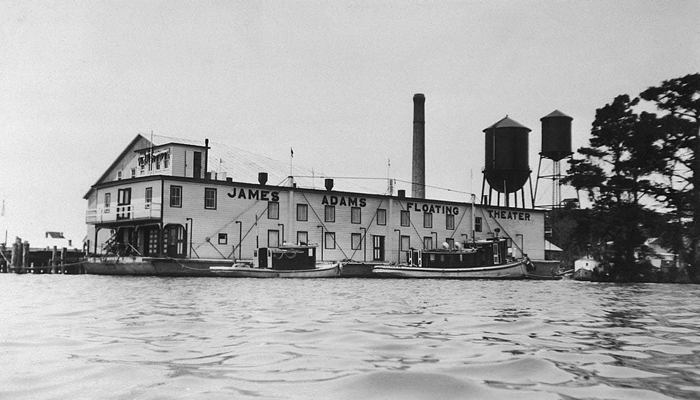 The James Adams Floating Theater in Edenton, circa 1927. COURTESY EDENTON HISTORICAL COMMISSION, FREDERICK BLOUNT DRANE COLLECTION